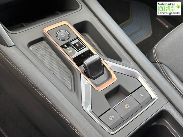 Cupra / Leon Sportstourer / Grau / / / ST 4x4 AHK+eHK+NAVI+ACC+SHZ+18 ALU+LED