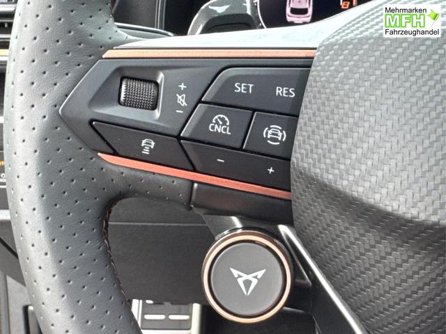 Cupra / Leon Sportstourer / Grau / / / ST 4x4 AHK+eHK+NAVI+ACC+SHZ+18 ALU+LED