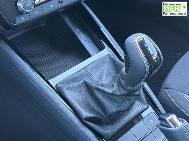 Skoda / Scala / Grau / / / Selection SHZ+KAMERA+SMARTLINK+LED+16 ALU, Bei den verwendeten Bildern kann es sich um Beispielbilder handeln, ggf. teilweise mit Sonderausstattung.