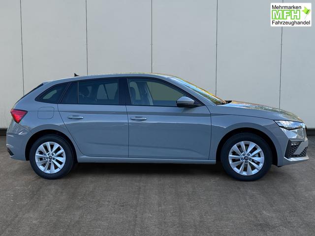 Skoda / Scala / Grau / / / Selection SHZ+KAMERA+SMARTLINK+LED+16 ALU, Bei den verwendeten Bildern kann es sich um Beispielbilder handeln, ggf. teilweise mit Sonderausstattung.