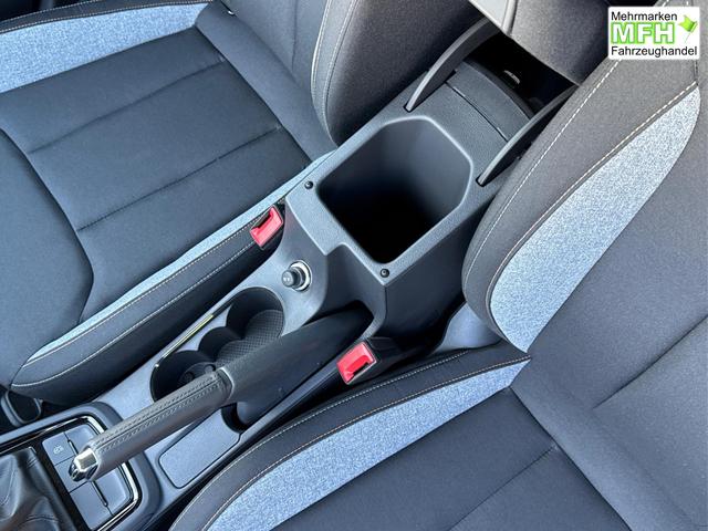 Skoda / Scala / Grau / / / Selection SHZ+KAMERA+SMARTLINK+LED+16 ALU, Bei den verwendeten Bildern kann es sich um Beispielbilder handeln, ggf. teilweise mit Sonderausstattung.