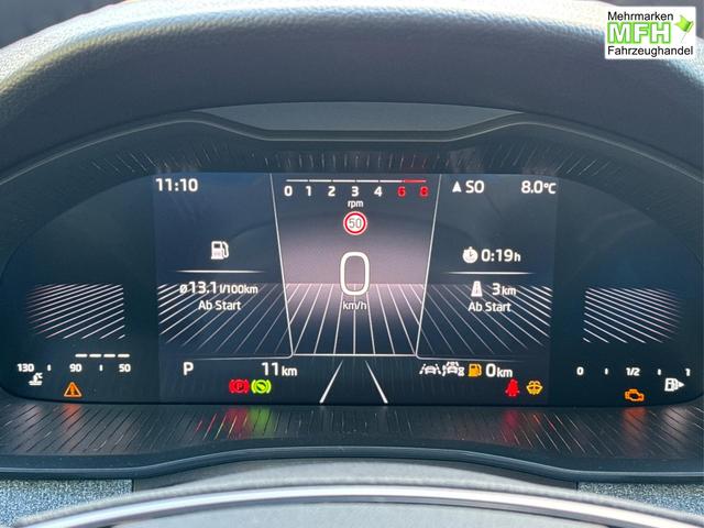 Skoda / Scala / Grau / / / Selection SHZ+KAMERA+SMARTLINK+LED+16 ALU, Bei den verwendeten Bildern kann es sich um Beispielbilder handeln, ggf. teilweise mit Sonderausstattung.