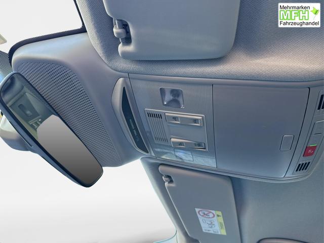 Skoda / Scala / Silber / / / Selection SHZ+KAMERA+SMARTLINK+LED+16 ALU, Bei den verwendeten Bildern kann es sich um Beispielbilder handeln, ggf. teilweise mit Sonderausstattung.