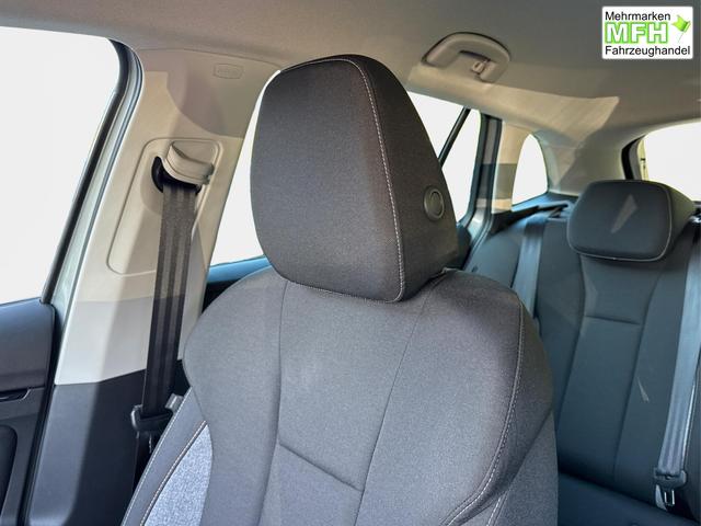 Skoda / Scala / Silber / / / Selection SHZ+KAMERA+SMARTLINK+LED+16 ALU, Bei den verwendeten Bildern kann es sich um Beispielbilder handeln, ggf. teilweise mit Sonderausstattung.