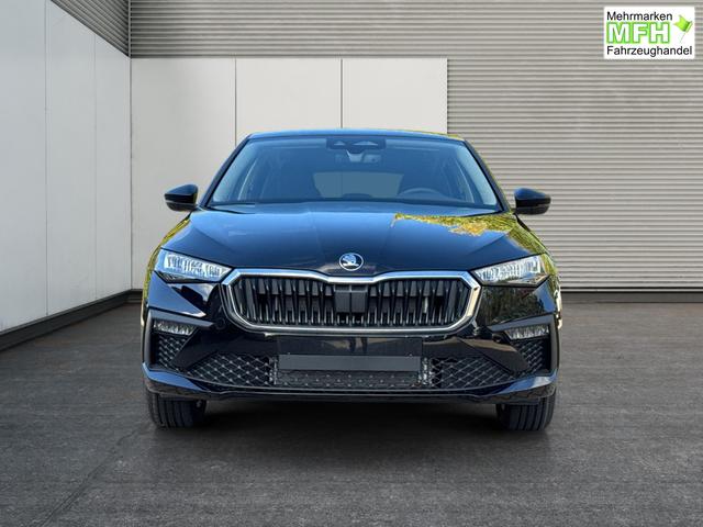 Skoda / Scala / Schwarz / / / Selection SHZ+KAMERA+SMARTLINK+LED+16 ALU, Bei den verwendeten Bildern kann es sich um Beispielbilder handeln, ggf. teilweise mit Sonderausstattung.