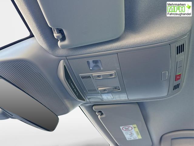 Skoda / Scala / Schwarz / / / Selection SHZ+KAMERA+SMARTLINK+LED+16 ALU, Bei den verwendeten Bildern kann es sich um Beispielbilder handeln, ggf. teilweise mit Sonderausstattung.