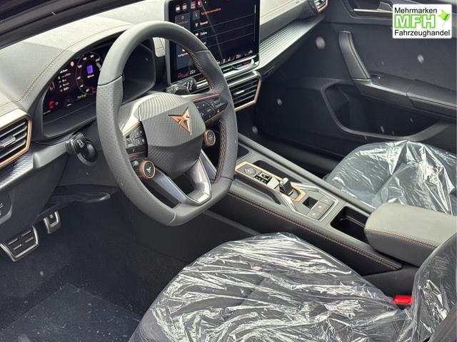 Cupra / Leon Sportstourer / Violett / / / 4x4 ST AHK+NAVI+eHK+KAMERA+MEMORY+ACC+19 ALU+LED, Bei den verwendeten Bildern kann es sich um Beispielbilder handeln, ggf. teilweise mit Sonderausstattung.