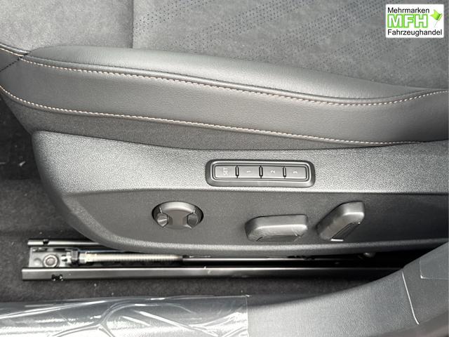 Cupra / Leon Sportstourer / Grau / / / 4x4 ST AHK+NAVI+eHK+KAMERA+MEMORY+ACC+19 ALU+LED, Bei den verwendeten Bildern kann es sich um Beispielbilder handeln, ggf. teilweise mit Sonderausstattung.