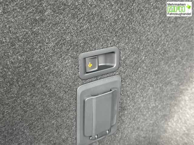 Cupra / Leon Sportstourer / Grau / / / 4x4 ST AHK+NAVI+eHK+KAMERA+MEMORY+ACC+19 ALU+LED, Bei den verwendeten Bildern kann es sich um Beispielbilder handeln, ggf. teilweise mit Sonderausstattung.