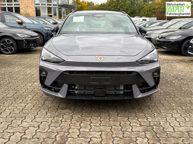 Cupra / Leon Sportstourer / Grau / / / 4x4 ST AHK+NAVI+eHK+KAMERA+MEMORY+ACC+19 ALU+LED, Bei den verwendeten Bildern kann es sich um Beispielbilder handeln, ggf. teilweise mit Sonderausstattung.