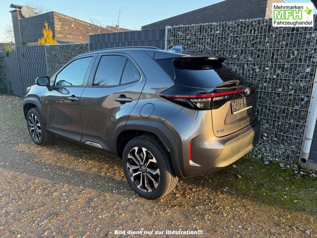 Toyota Yaris Cross 1.5 HEV MY25 Style 4WD 