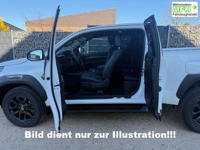 Toyota Hilux Extra Cab 2.4 D-4D AT 4WD Challenger Blau 