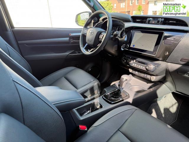 Toyota Hilux 2.8 D4D 48V AT Invincible Bronze Lager 