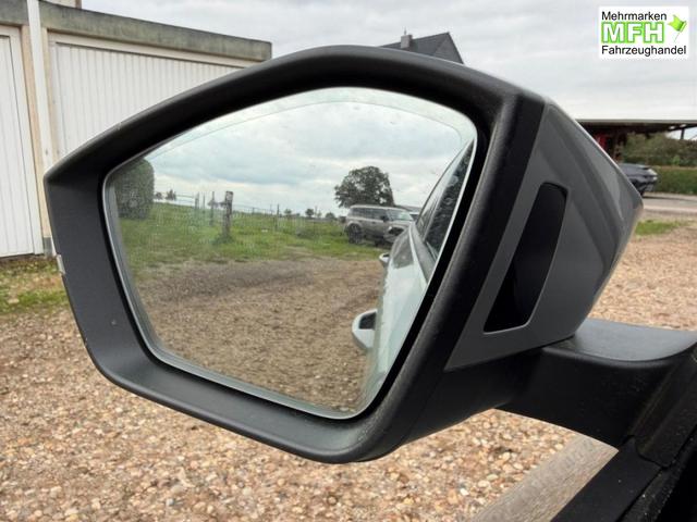 Skoda Octavia Combi 2.0 TDI DSG APP SHZ AHK CAM 