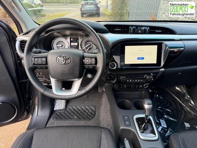Toyota Hilux Extra Cab 2.8 D-4D AT 4WD Professional Ash grey 
