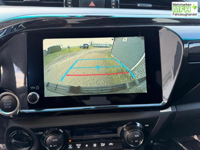 Toyota Hilux Extra Cab 2.8 D-4D AT 4WD Professional Ash grey 