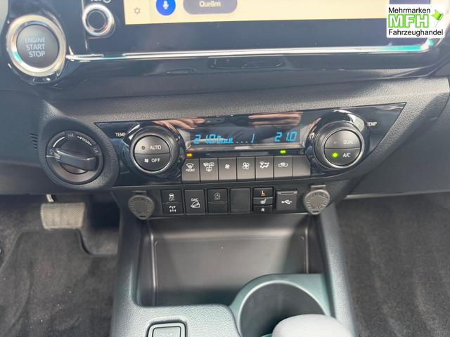 Toyota Hilux 2.8 D4D 48V AT Invincible AHK Lager 