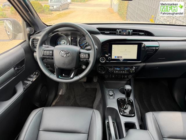 Toyota Hilux 2.8 D4D 48V AT Invincible AHK Lager 