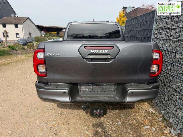 Toyota Hilux 2.8 D4D 48V AT Invincible AHK Lager 
