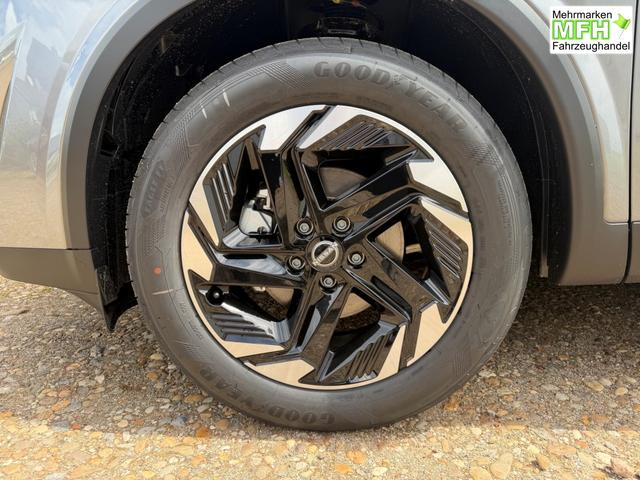 Nissan Qashqai 1.3 48V AT Connecta Navi LED T.Leder 