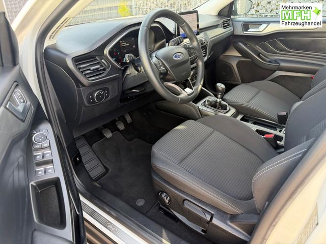 Ford Focus Turnier 1.0 EcoBoost 155 48V Titanium AHK Totwinkel 