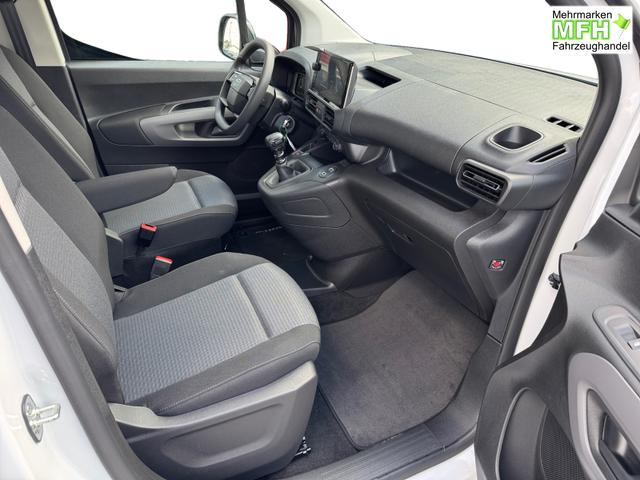 Toyota Proace City Verso 1,2 L2 Business 7 Sitzer Klima Einparkhilfe Apple Tempomat DAB 10 Zoll Display Regensensor 