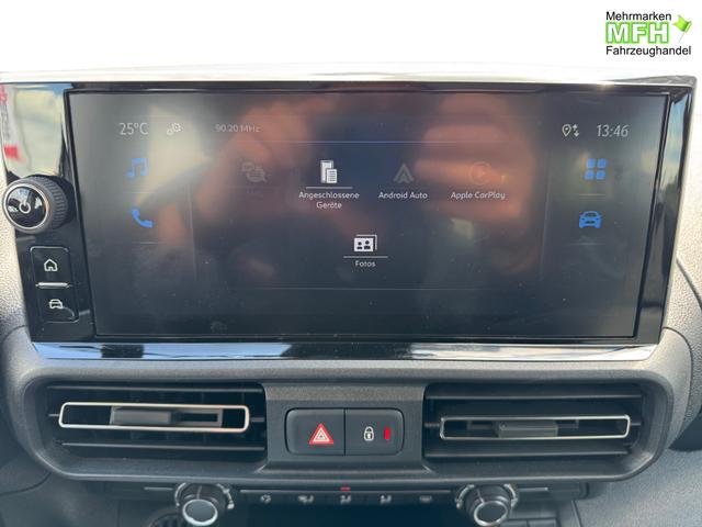 Toyota Proace City Verso 1,2 L2 Business 7 Sitzer Klima Einparkhilfe Apple Tempomat DAB 10 Zoll Display Regensensor 