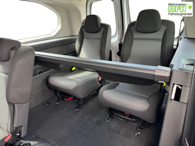 Toyota Proace City Verso 1,2 L2 Business 7 Sitzer Klima Einparkhilfe Apple Tempomat DAB 10 Zoll Display Regensensor 