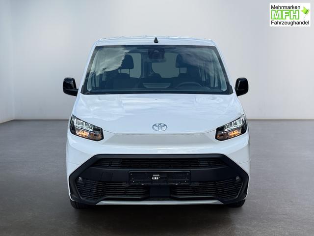 Toyota Proace City Verso 1,2 L2 Business 7 Sitzer Klima Einparkhilfe Apple Tempomat DAB 10 Zoll Display Regensensor 