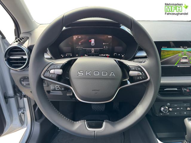 Skoda Fabia Drive Plus 1.0 TSI DSG 2 Zonen Klima PDC vorne und hinten Kamera Apple ACC 5JG Sitzheizung Alu Felgen 