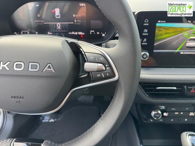 Skoda Fabia Drive Plus 1.0 TSI DSG 2 Zonen Klima PDC vorne und hinten Kamera Apple ACC 5JG Sitzheizung Alu Felgen 