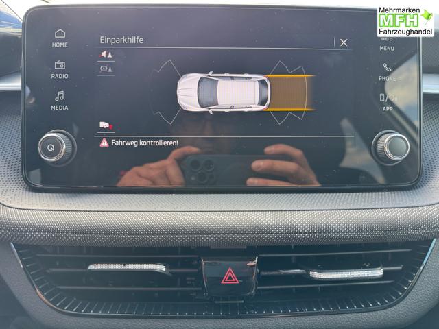 Skoda Fabia Drive Plus 1.0 TSI DSG 2 Zonen Klima PDC vorne und hinten Kamera Apple ACC 5JG Sitzheizung Alu Felgen 