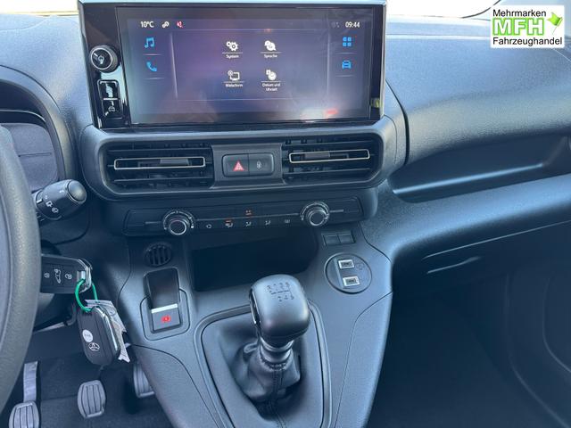 Toyota Proace City Verso 1,2 L2 Business 7 Sitzer Klima Einparkhilfe Apple Tempomat DAB 10 Zoll Display Regensensor 