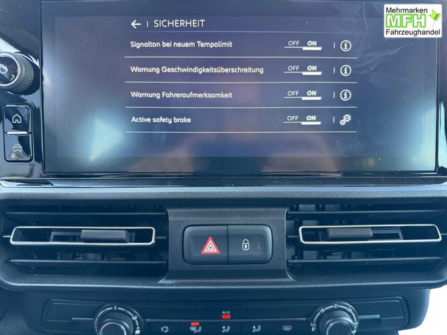 Toyota Proace City Verso 1,2 L2 Business 7 Sitzer Klima Einparkhilfe Apple Tempomat DAB 10 Zoll Display Regensensor 