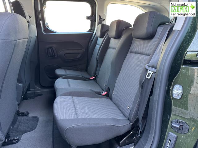 Toyota Proace City Verso 1,2 L2 Business 7 Sitzer Klima Einparkhilfe Apple Tempomat DAB 10 Zoll Display Regensensor 