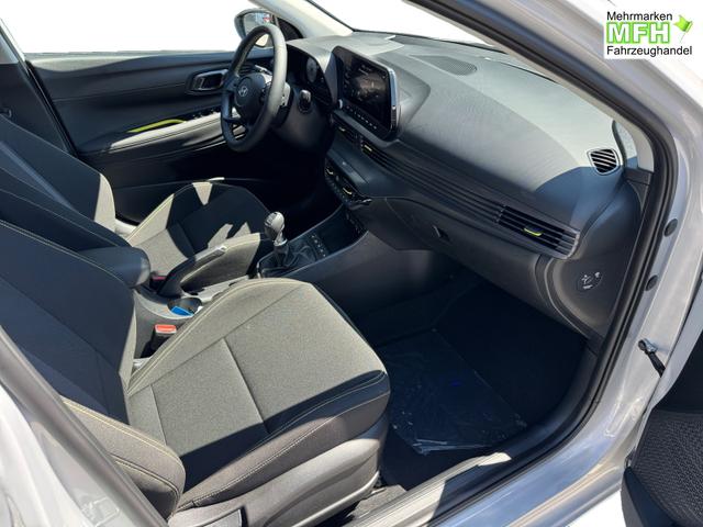 Hyundai i20 1,0 Style LED 1Zokl Navi DiCo10,25 Kam 2xPDC SpAs 