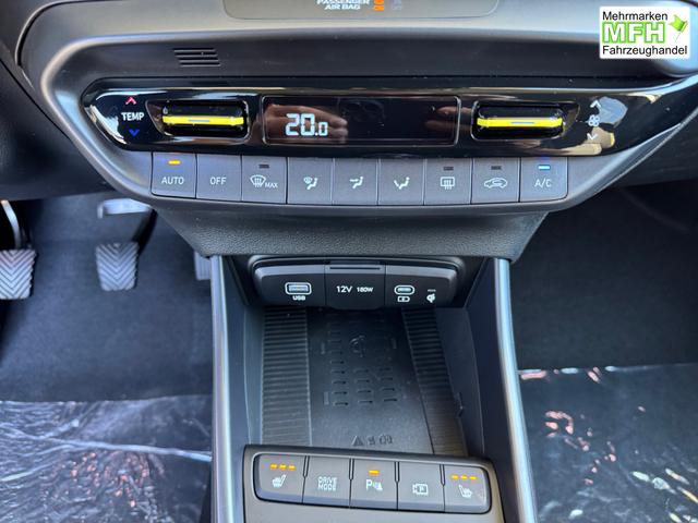 Hyundai i20 1,0 Style LED 1Zokl Navi DiCo10,25 Kam 2xPDC SpAs 