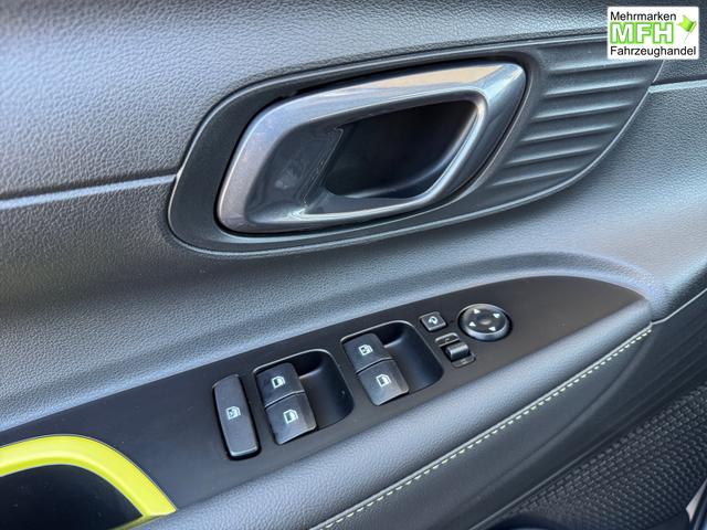 Hyundai i20 1,0 Style LED 1Zokl Navi DiCo10,25 Kam 2xPDC SpAs 