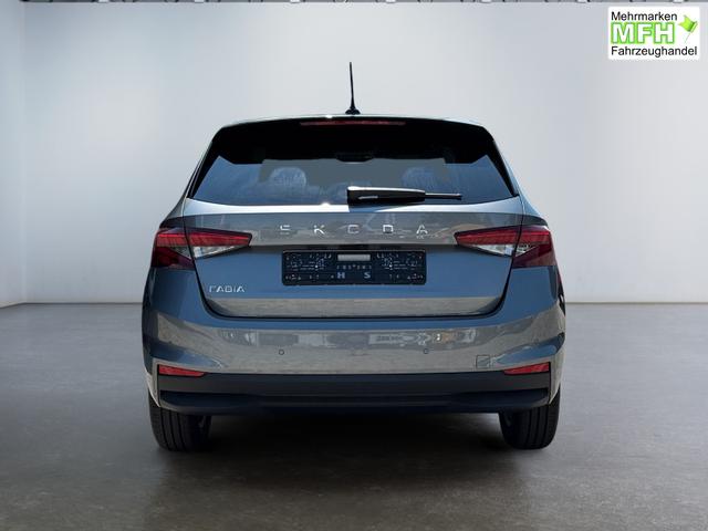 Skoda Fabia Essence 1,0 MPI Klima Einparkhilfe 5J Garantie LED Scheinwerfer Bluetooth 