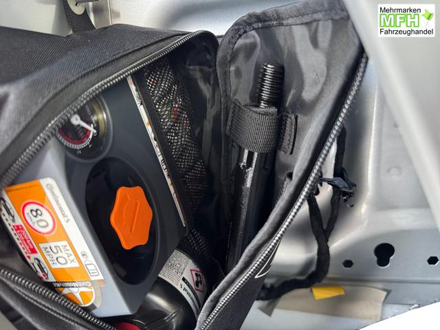 Ford Tourneo Custom Titanium NEU V710 L1 150 M6 Klima DAB Temp Spur PDC Kamera LED SYNC4 LMF 