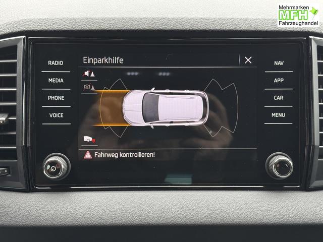 Neue Skoda Karoq Sportline top Austastung 