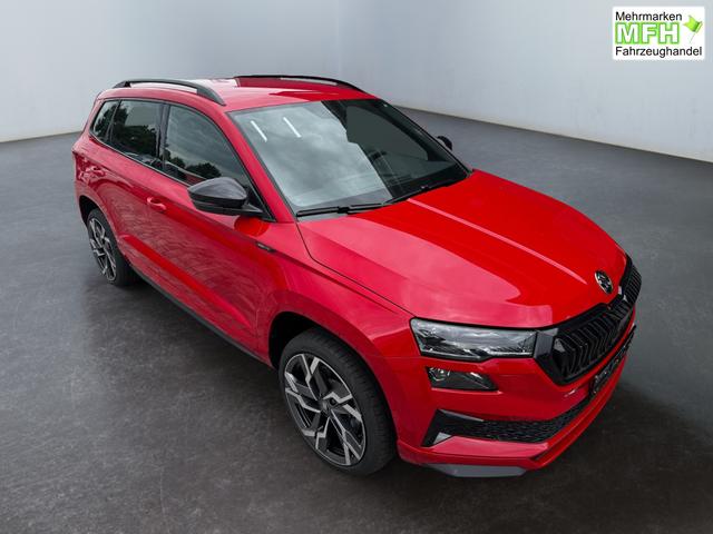 Neue Skoda Karoq Sportline top Austastung 