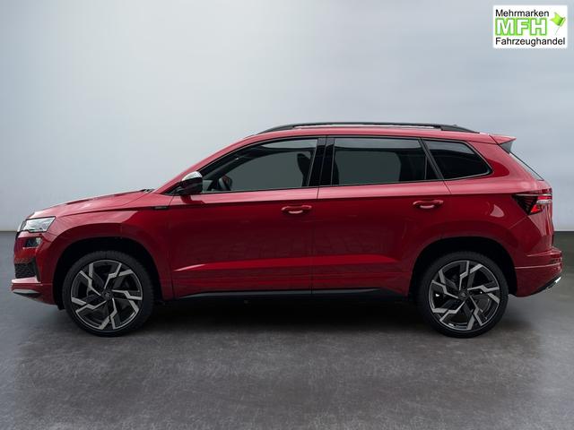 Neue Skoda Karoq Sportline top Austastung 