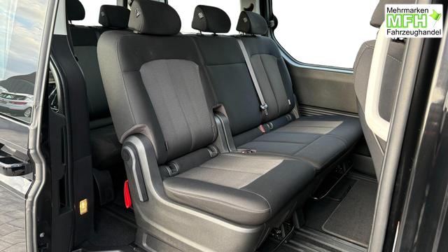 Hyundai Staria 1,6 T-GDI HEV EaAcPa PaPak el.HK el.Schie 