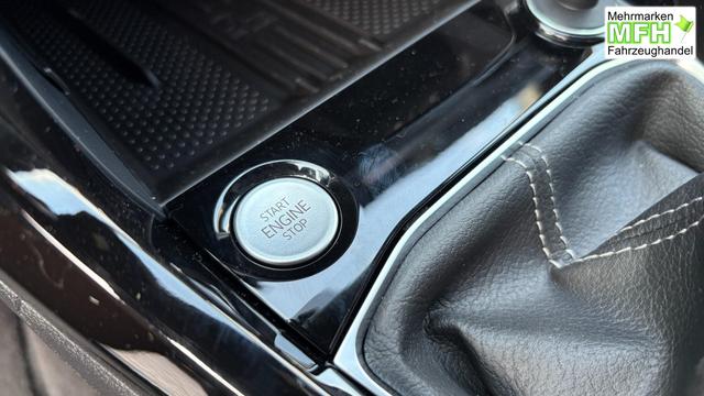 Volkswagen T-Cross 1,0 TSI DSG R-Line IQ Light Matrix ACC 2 x Einparkhilfe Sitzheizung Kamera18 Zoll 5J Garantie 