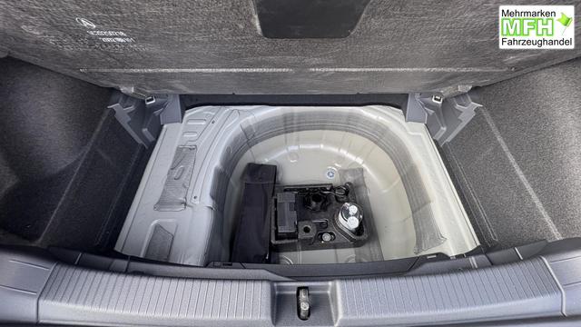 Volkswagen T-Cross 1,0 TSI DSG R-Line IQ Light Matrix ACC 2 x Einparkhilfe Sitzheizung Kamera18 Zoll 5J Garantie 