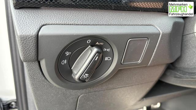 Volkswagen T-Cross 1,0 TSI DSG R-Line IQ Light Matrix ACC 2 x Einparkhilfe Sitzheizung Kamera18 Zoll 5J Garantie 