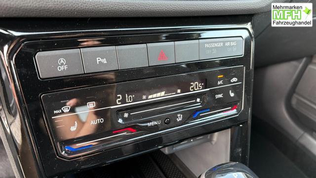 Volkswagen T-Cross 1,0 TSI DSG R-Line IQ Light Matrix ACC 2 x Einparkhilfe Sitzheizung Kamera18 Zoll 5J Garantie 