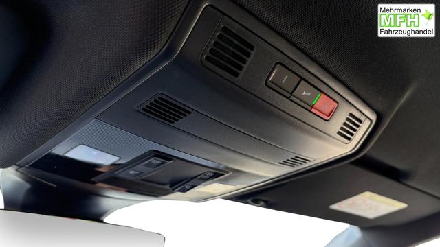 Volkswagen T-Cross 1,0 TSI DSG R-Line IQ Light Matrix ACC 2 x Einparkhilfe Sitzheizung Kamera18 Zoll 5J Garantie 