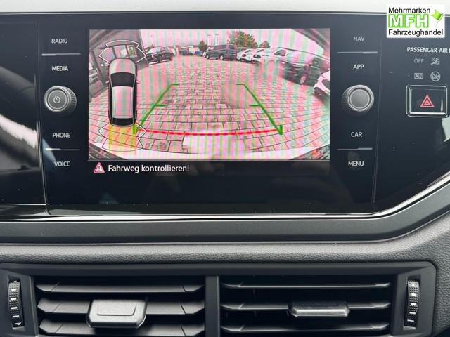 Volkswagen Taigo 1,0 TSI DSG R-Line IQ Light Matrix ACC 2 x Einparkhilfe Sitzheizung Kamera18 Zoll 5J Garantie 